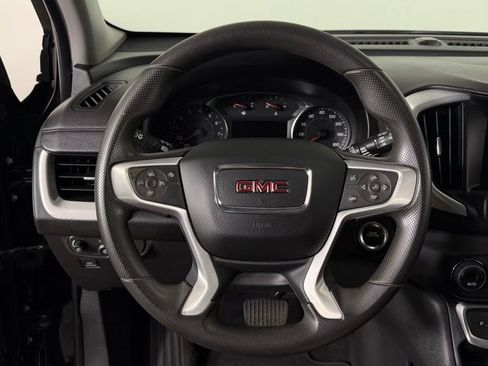 Used 2023 GMC Terrain SLE w/ Driver Convenience Package FWD image 17