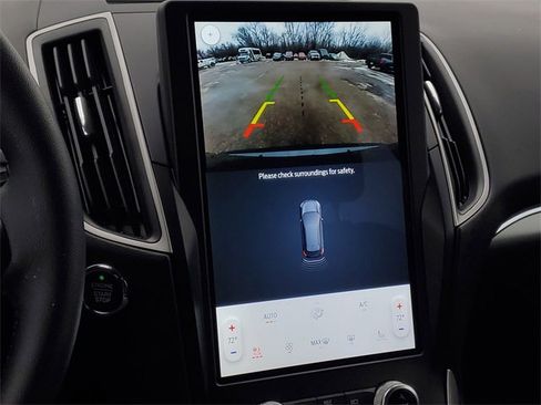 Used 2024 Ford Edge SEL w/ Sport Appearance Package image 24