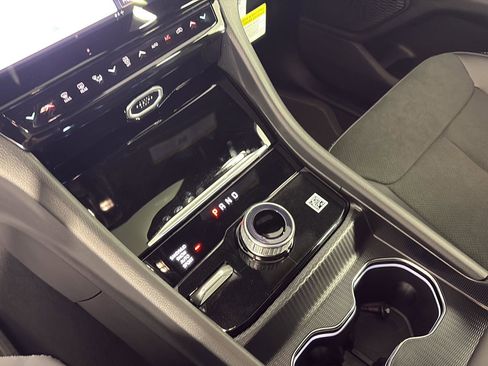 New 2026 Jeep Grand Cherokee Altitude AWD/4WD image 13