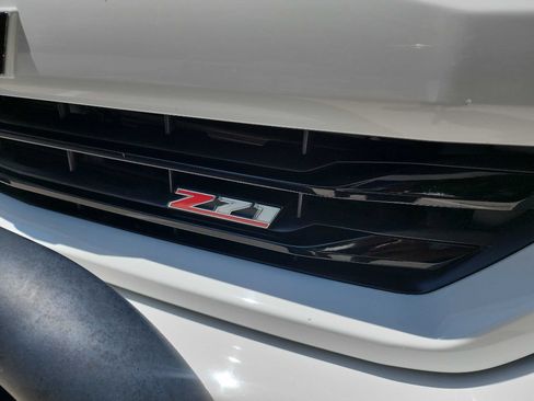 Used 2017 Chevrolet Silverado 1500 LT w/ Texas Edition AWD/4WD image 3