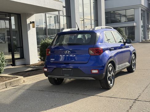 New 2026 Hyundai Venue SEL image 5