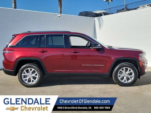 Used 2022 Jeep Grand Cherokee Limited RWD image 10