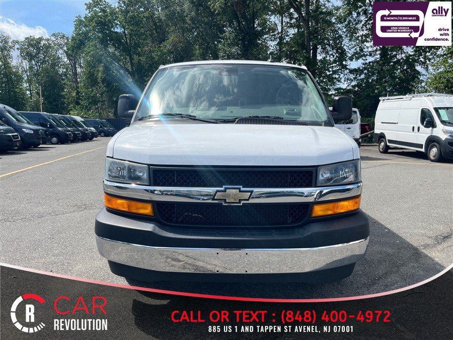 Used 2024 Chevrolet Express 3500 LT w/ LT Preferred Equipment Group RWD image 2