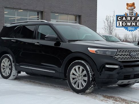 Used 2021 Ford Explorer Limited w/ Equipment Group 301A image 9