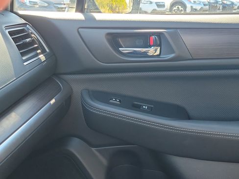 Used 2017 Subaru Legacy 2.5i Limited image 30