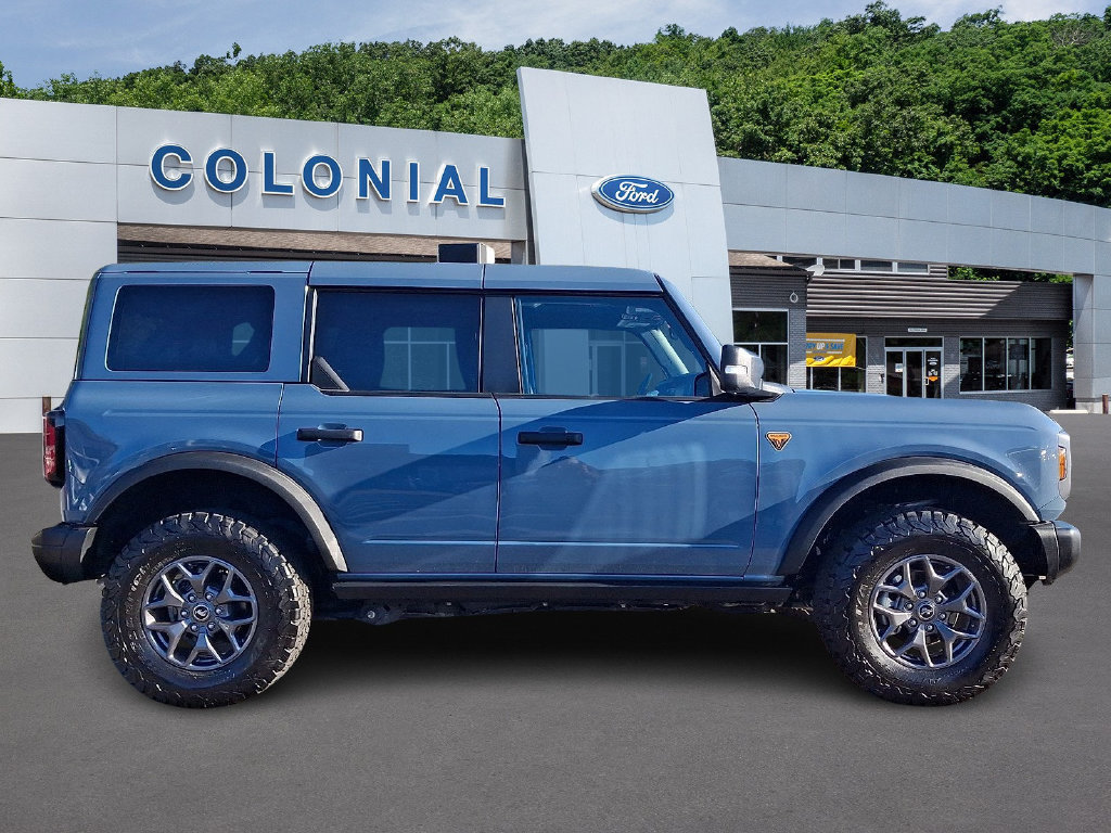 Used 2025 Ford Bronco Badlands AWD/4WD image 7
