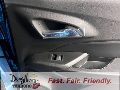 New 2026 Chevrolet Trax LT w/ Driver Confidence Package image 34