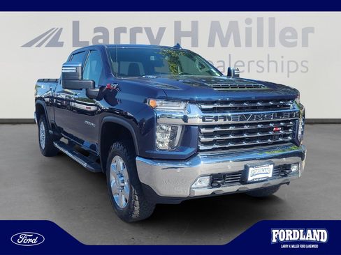 Used 2022 Chevrolet Silverado 2500 LTZ w/ LTZ Plus Package AWD/4WD image 7