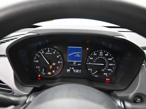 Used 2024 Subaru Crosstrek 2.0i AWD/4WD image 11