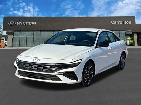 New 2025 Hyundai Elantra Sport image 1