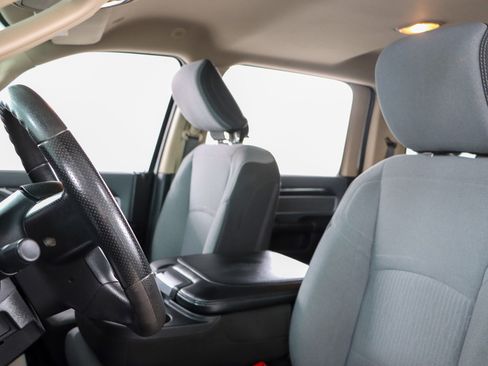 Used 2019 RAM 2500 Big Horn AWD/4WD image 25