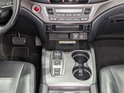 Used 2021 Honda Pilot Special Edition image 19