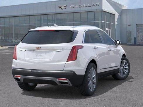 Certified 2025 Cadillac XT5 Premium Luxury AWD/4WD image 4