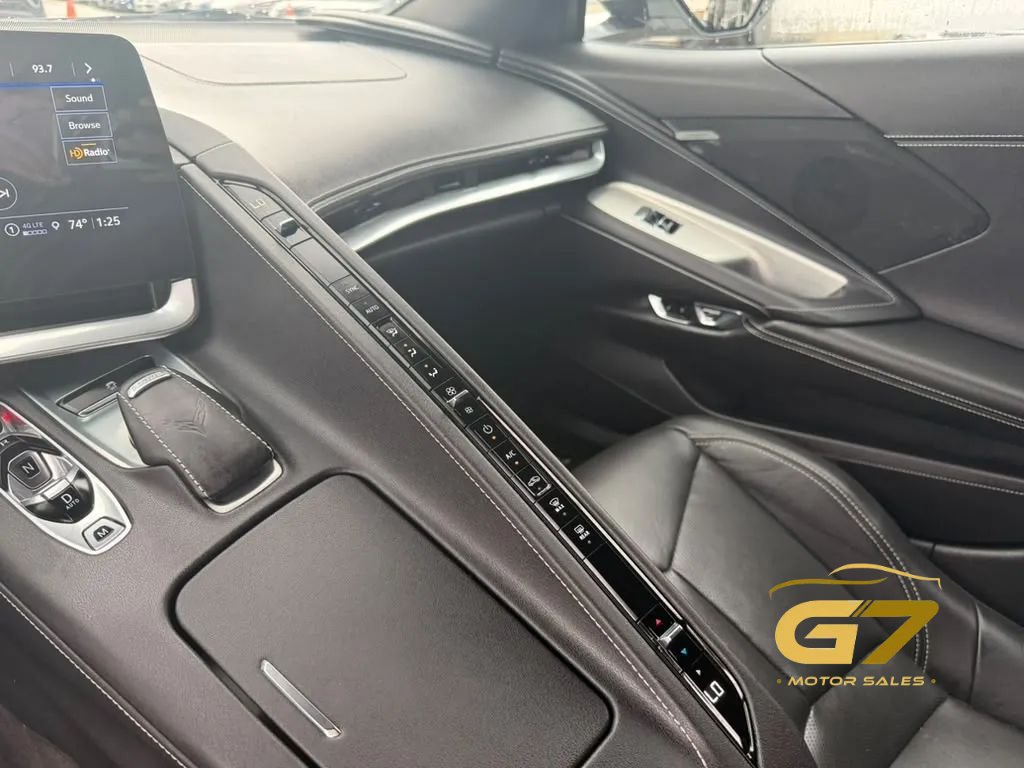 Used 2023 Chevrolet Corvette Stingray Coupe w/ 1LT RWD image 18