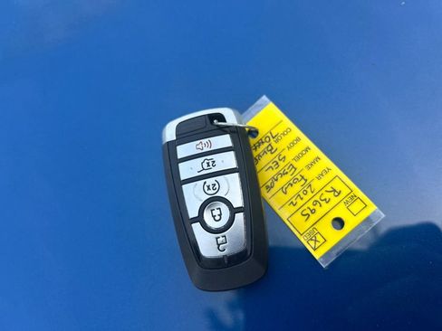 Used 2022 Ford Escape SEL FWD image 31