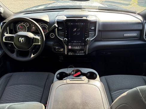 Used 2025 RAM 2500 Big Horn AWD/4WD image 19