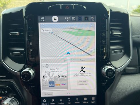 Used 2022 RAM 1500 Laramie image 16