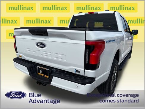 Used 2025 Ford F150 Lightning Flash AWD/4WD image 4