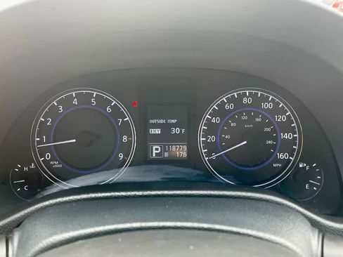 Used 2013 INFINITI G37 x w/ Premium Pkg image 25