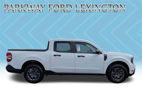 New 2025 Ford Maverick XLT w/ XLT Luxury Package image 4