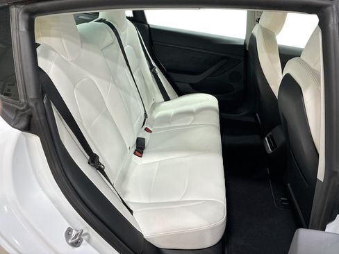 Certified 2022 Tesla Model 3 Long Range AWD/4WD image 11