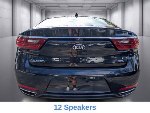 Used 2017 Kia Cadenza Limited w/ Paint Protection Package image 7