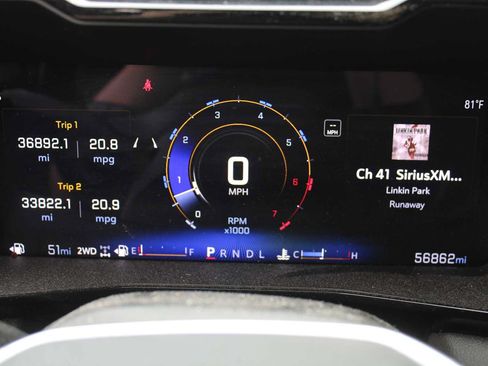 Used 2024 Chevrolet Colorado LT w/ LT Convenience Package II AWD/4WD image 9