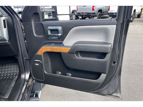 Used 2015 Chevrolet Silverado 3500 LTZ w/ Duramax Plus Package AWD/4WD image 26