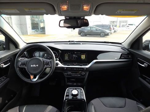Used 2022 Kia Niro EX w/ Cold Weather Package image 23