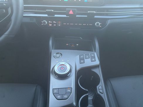 New 2026 Kia Sportage SX Prestige AWD/4WD image 11
