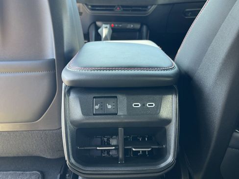 New 2026 Dodge Charger Scat Pack AWD/4WD image 16