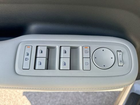 Used 2025 Hyundai Santa Fe SEL image 46