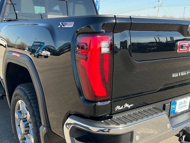 New 2025 GMC Sierra 2500 SLT w/ SLT Premium Package AWD/4WD image 13
