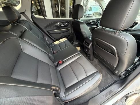 Used 2023 GMC Terrain AT4 AWD/4WD image 14