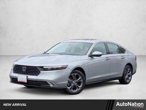 Used 2023 Honda Accord EX image 1