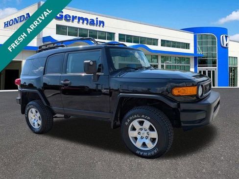 Used 2010 Toyota FJ Cruiser 4WD image 3