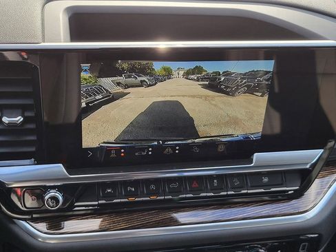 New 2026 GMC Sierra 1500 Elevation w/ Elevation Premium Package image 9