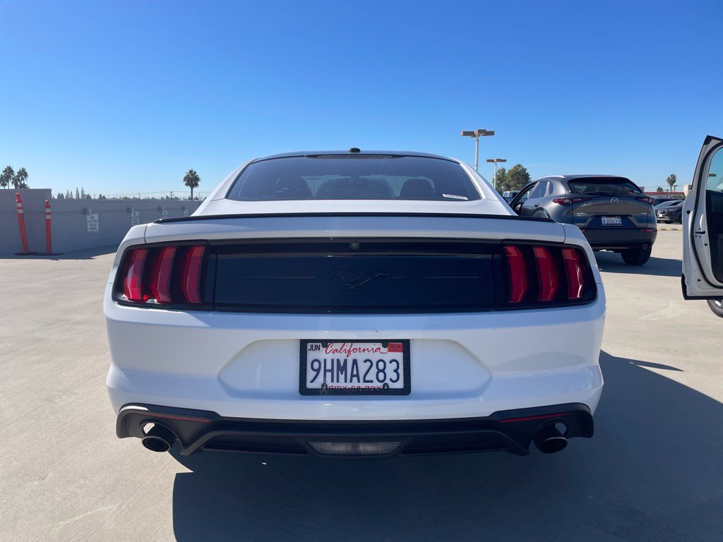 Used 2020 Ford Mustang Coupe w/ Black Accent Package RWD image 3