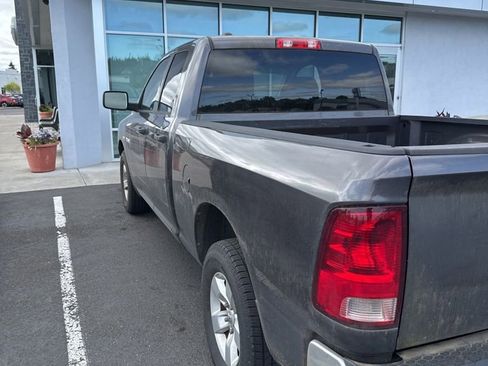 Used 2014 RAM 1500 ST w/ SXT Appearance Group RWD image 7
