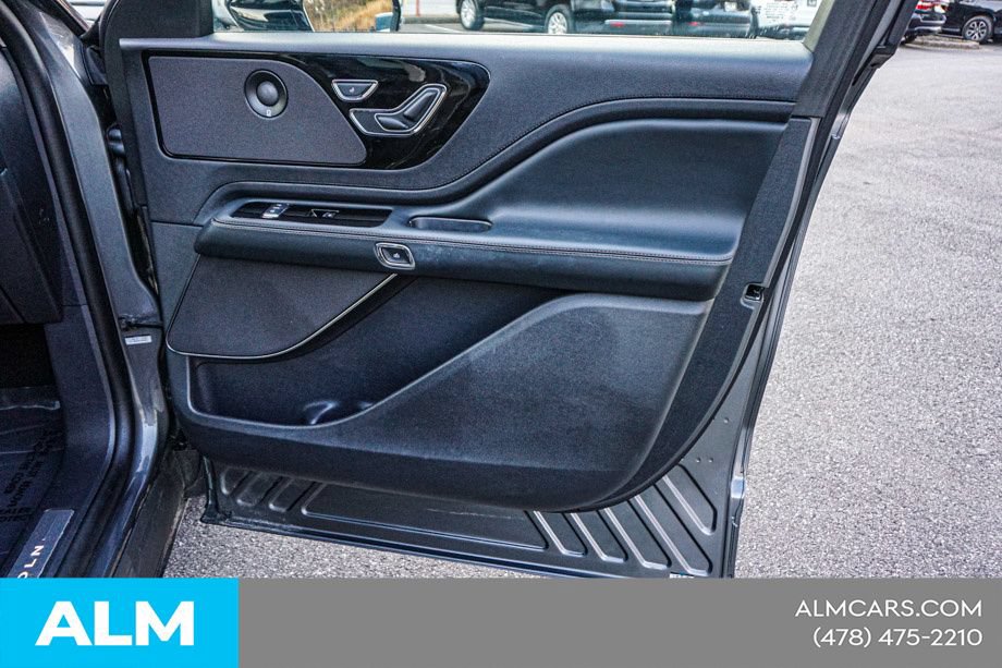 Used 2025 Lincoln Aviator Reserve AWD/4WD image 51