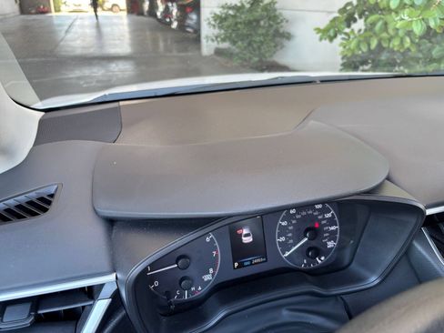 Used 2025 Toyota Corolla LE FWD image 58