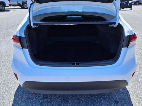 Used 2025 Toyota Corolla LE image 10