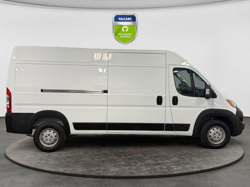 Used 2023 RAM ProMaster 2500 w/ Interior LED Lighting Group FWD image 6