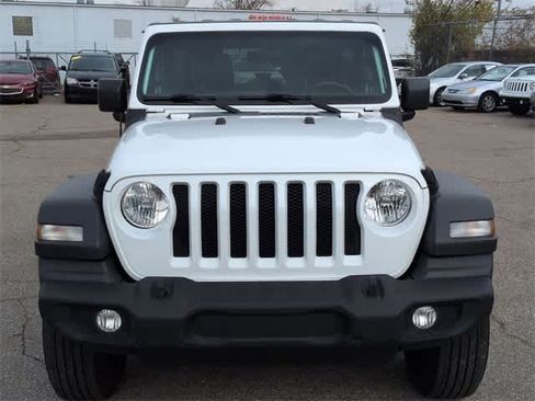 Used 2018 Jeep Wrangler Unlimited Sport S image 17