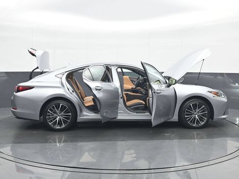Used 2023 Lexus ES 350 w/ Premium Package FWD image 37
