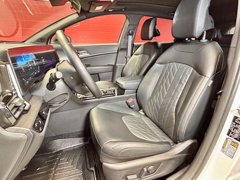 Used 2023 Kia Sportage X-Pro AWD/4WD image 19