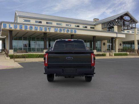 New 2026 Ford F250 Lariat w/ Black Appearance Package AWD/4WD image 5