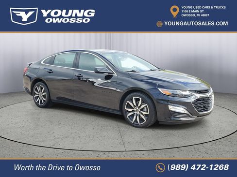 Used 2024 Chevrolet Malibu RS FWD image 2