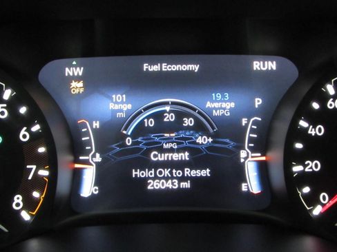 Used 2022 Jeep Compass Latitude AWD/4WD image 27