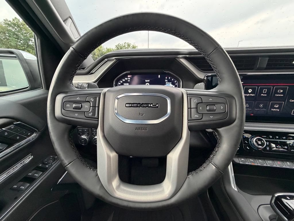 Used 2024 GMC Sierra 1500 Denali w/ Denali Reserve Package AWD/4WD image 10